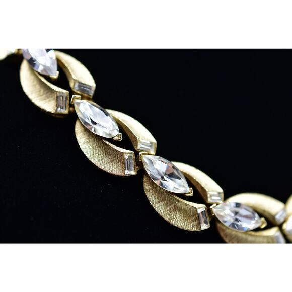 Lisner Vintage Marquise Crystal Collar Necklace Gold Rare Signed 1950s Bin1 - Picture 4 of 12